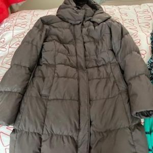 Uniqlo matte dawn mid length jacket size S